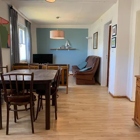 Tolles Ferienhaus In Mit Garten Ueckermünde